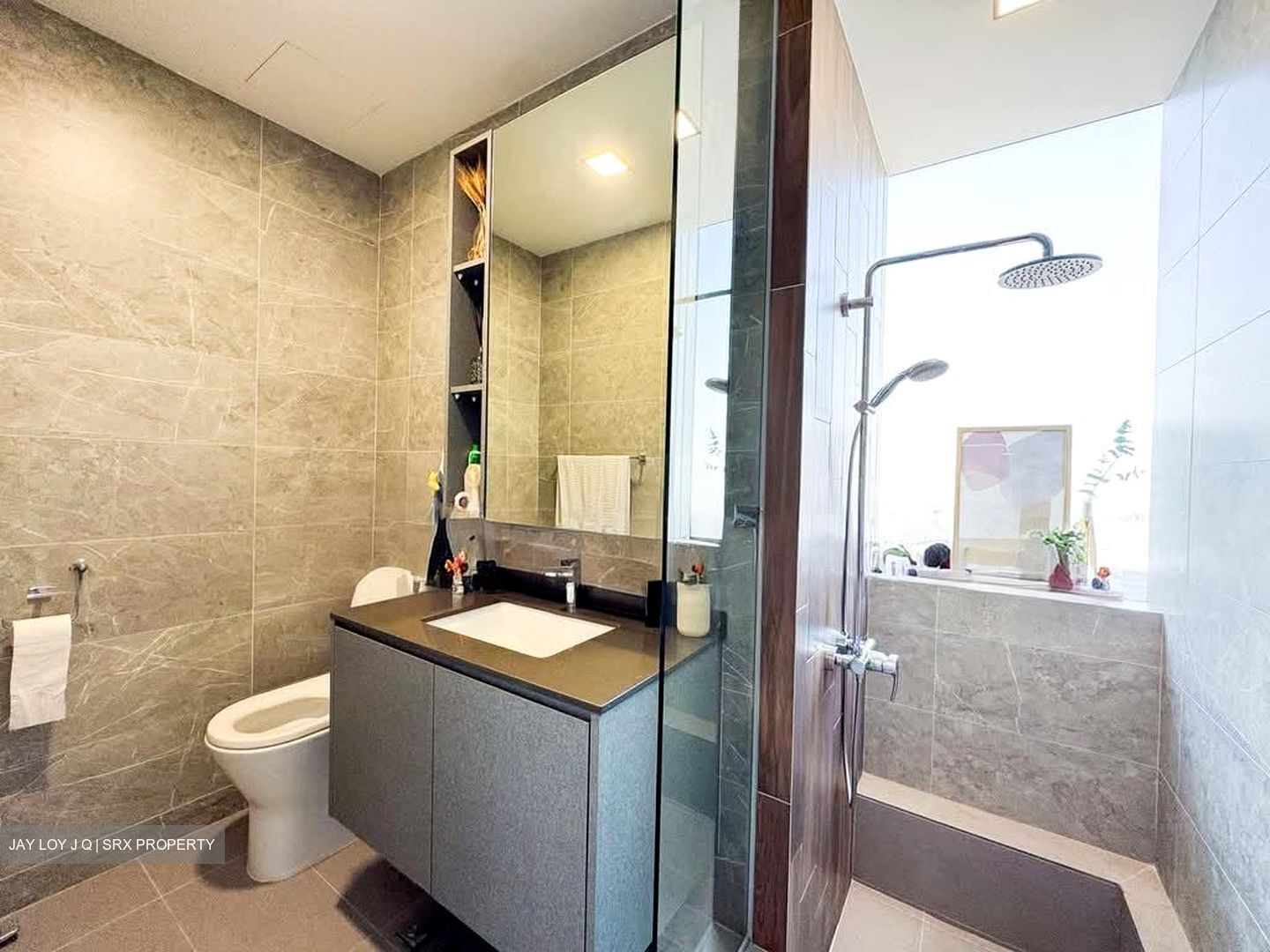 Strata (D11), Apartment #594470331